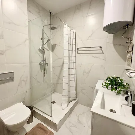 Apartment Wave & Wellness Free Parking Varna
